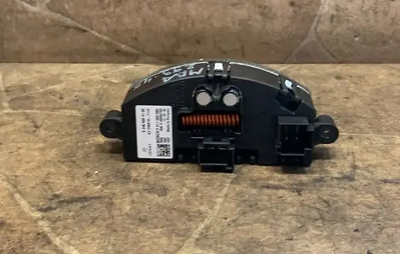 Mercedes-Benz B W246 W242 Heater blower motor/fan resistor A2469064100