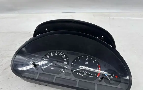 BMW 3 E46 Speedometer (instrument cluster) 6906890