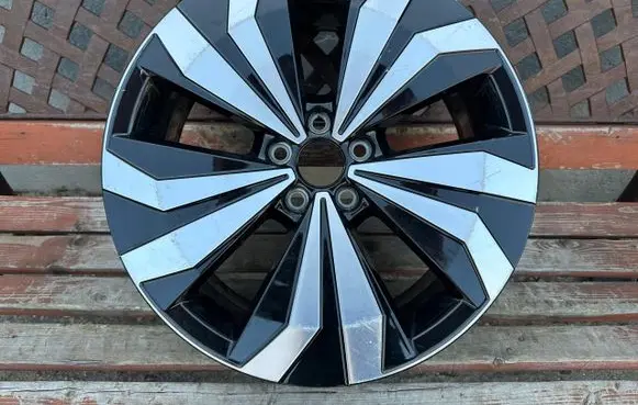 Volkswagen T-Cross R17 alloy rim 
