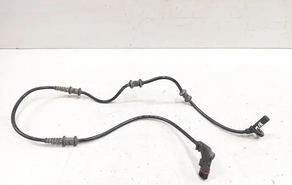 Mercedes-Benz ML W164 ABS brake wheel speed sensor A1645400917