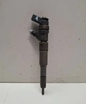BMW 5 E60 E61 Fuel injector 0445110