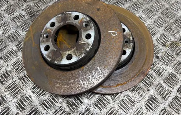 Renault Captur II Front brake disc