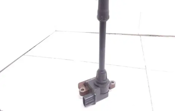 Mitsubishi Space Wagon High voltage ignition coil H6T12272A