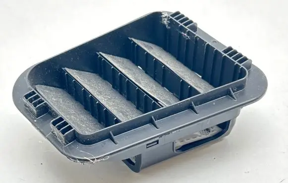 KIA Niro Quarter panel pressure vent 