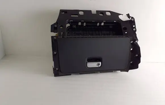 Porsche Macan (95B) Glove box 95B971679 95B857558
