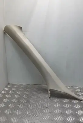 Volvo V40 (A) pillar trim 31102345