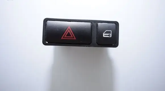 BMW X5 E53 Hazard light switch 8368920