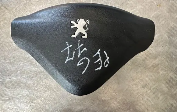 Peugeot 207 Steering wheel airbag 96500674ZD
