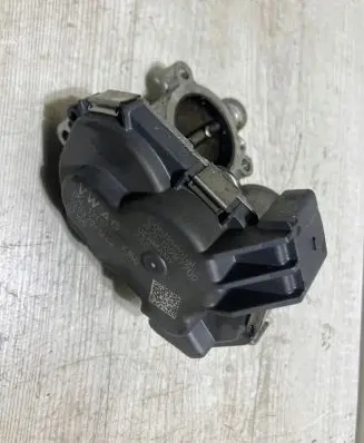 Skoda Superb B8 (3V) Throttle valve 05L131501C