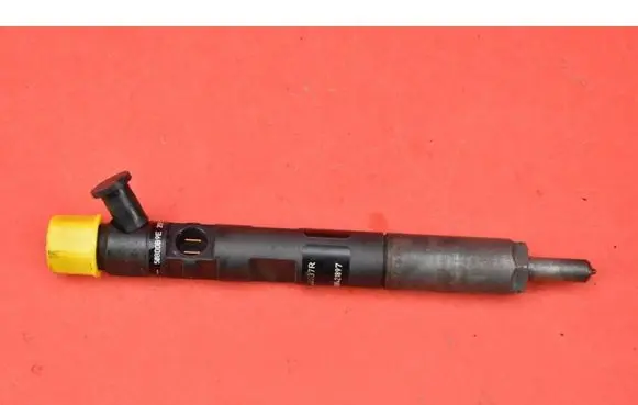 Fuel injector