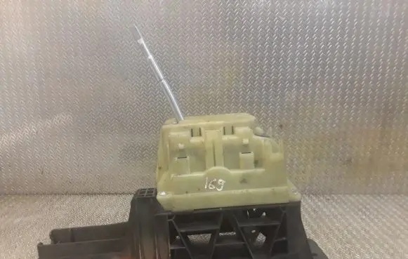 Mercedes-Benz A W169 Gear selector 1693700709 A1693700709