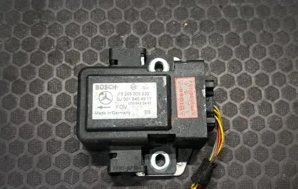 Mercedes-Benz E W210 ESP acceleration yaw rate sensor 0265005230 0005422481 0015404517