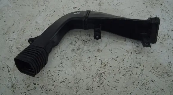 Audi R8 42 Air intake hose/pipe 420129527