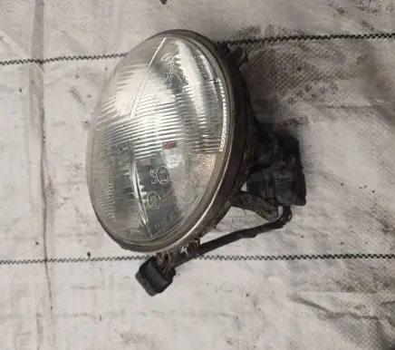 Nissan Patrol Y60 Headlight/headlamp 3722137582