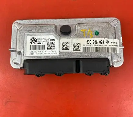 Volkswagen Polo Engine control unit/module 03C906024AP