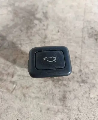 Saab 9-3 Ver1 Tailgate opening switch 12787917