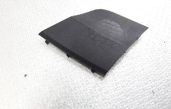 Side speaker trim/cover