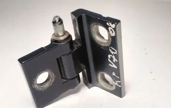 Volvo V70 Front door upper hinge