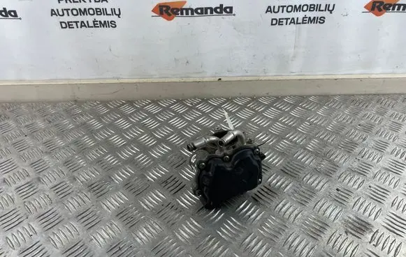 Volkswagen PASSAT B8 Throttle body valve 04L128062