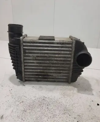 Audi A4 S4 B7 8E 8H Intercooler radiator
