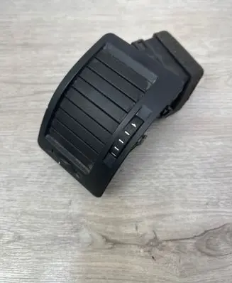 Skoda Octavia Mk2 (1Z) Dashboard side air vent grill/cover trim 1Z0819701