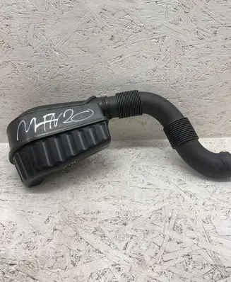 Mini Cooper Countryman R60 Intake resonator 13712754425
