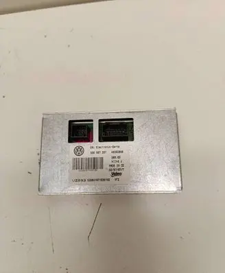 Volkswagen Phaeton Headlight ballast module Xenon 3D0907397 89392008 920081071830182