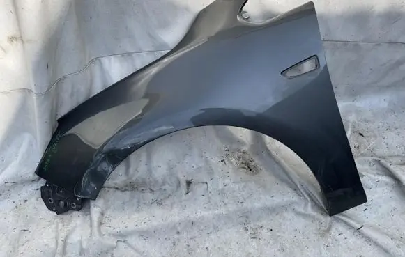 Opel Astra J Fender