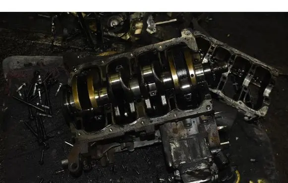 Opel Meriva A Engine block 55200513
