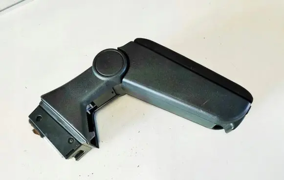 Alfa Romeo Mito Armrest