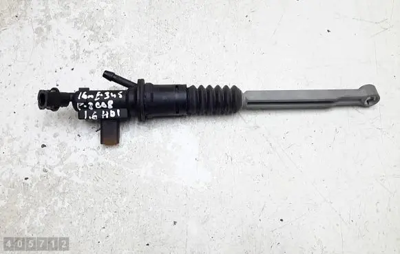 Peugeot 2008 I Clutch master cylinder 9812924680