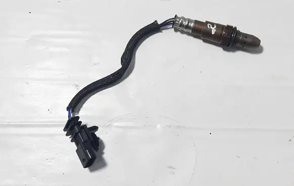 Volvo XC40 Lambda probe sensor 32253603