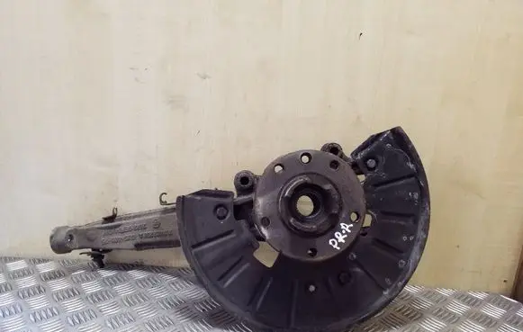 Audi Q7 4L Front wheel hub 7L0407258A