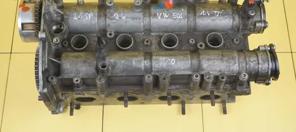 Volkswagen Eos Engine head 03C103358AK CAV