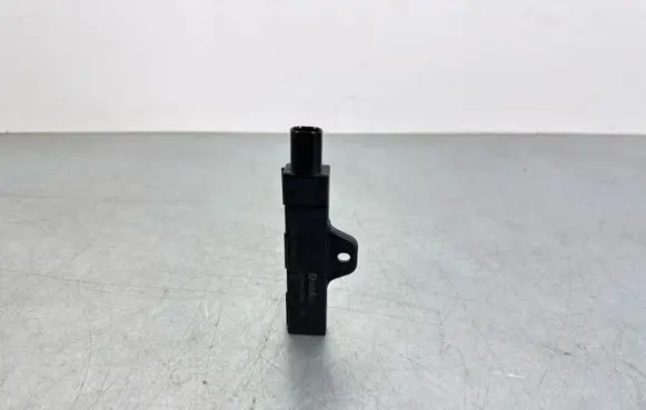 BMW 3 G20 G21 Aerial antenna amplifier 6832066