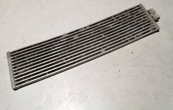 BMW 5 F10 F11 Power steering radiator 7583843