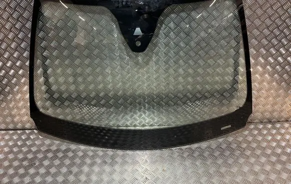 Jeep Avenger Front windscreen/windshield window DG23105