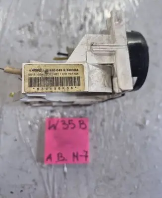 Skoda Octavia Mk1 (1U) Climate control unit 1J0820045E
