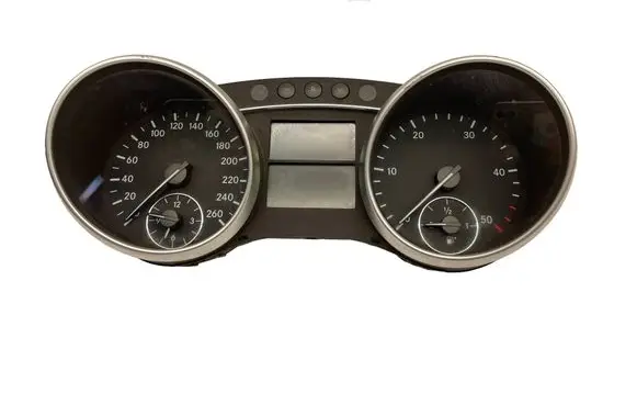 Mercedes-Benz ML W164 Speedometer (instrument cluster) A1645404147