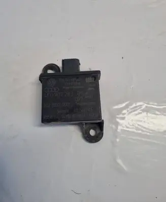 Audi A6 S6 C6 4F Tire pressure sensor 4F0907283 40761796 053300401203