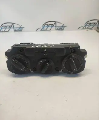 Volkswagen Caddy Climate control unit 74731000 537011