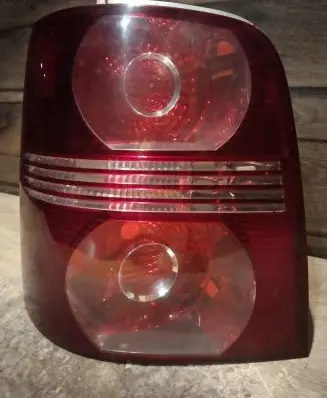 Volkswagen Touran I Rear/tail lights 1T0945095J 1T0945111G