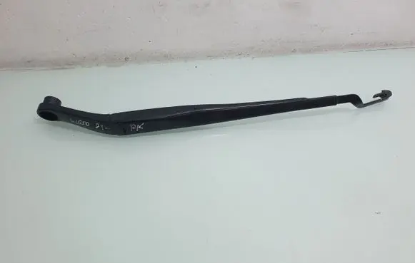KIA Ceed Front wiper blade arm