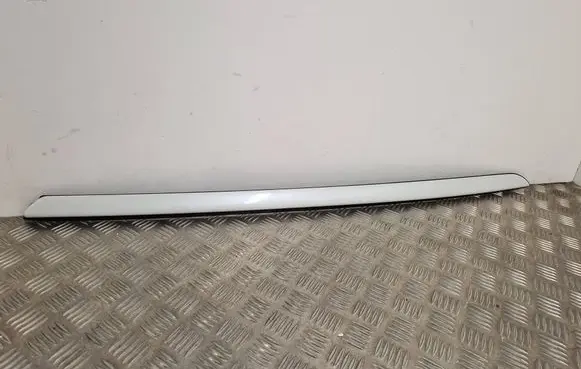 Citroen DS5 Windshield trim 9687247980