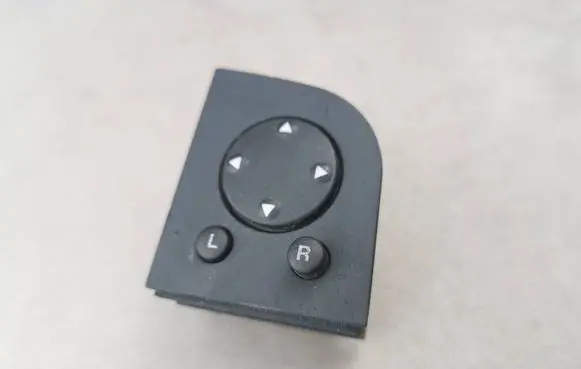 Audi 80 90 S2 B4 Wing mirror switch 893959565