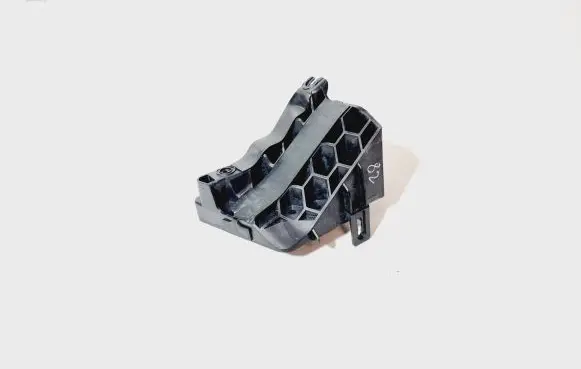 Mercedes-Benz C W204 Battery tray heat shield A2046190048