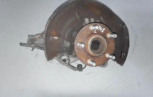 Toyota Prius (XW30) Front wheel hub 4355047010