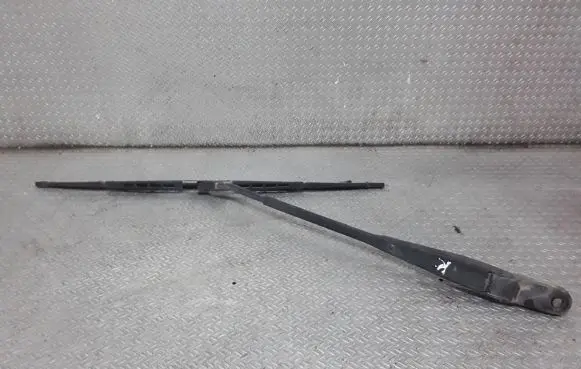 Land Rover Discovery Windshield/front glass wiper blade 