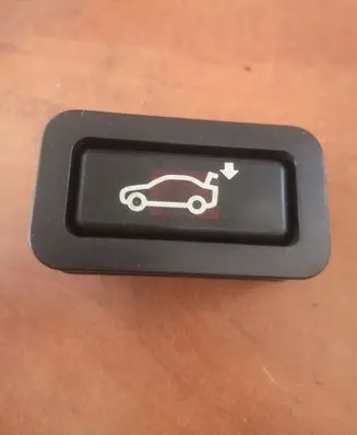 BMW 7 E65 E66 Tailgate opening switch 8375580