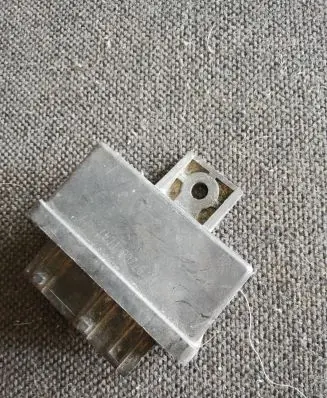 Peugeot 207 Fuel injection pump control unit/module 240107